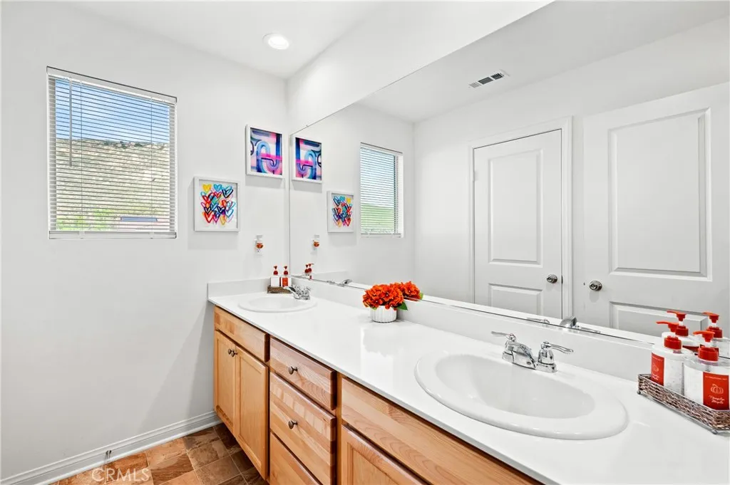 8538 Anthony, Riverside, California 92507 home-pic-51